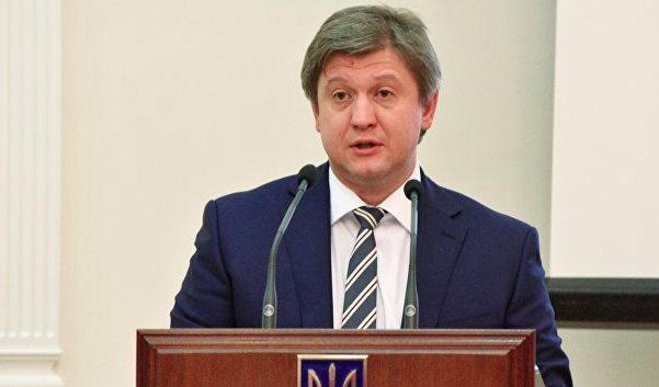 Zelenskiy advisor Oleksandr Danylyuk calls for abolishing the State Prosecutors Office and “completely” destroying and rebuilding key judicial institutions.