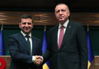 Президент Туреччини Реджеп Тайіп Ердоган обіцяє фіналізувати переговори щодо угоди про вільну торгівлю з Україною і збільшити обсяг двосторонньої торгівлі більш ніж в два рази до 10 мільярдів доларів на рік