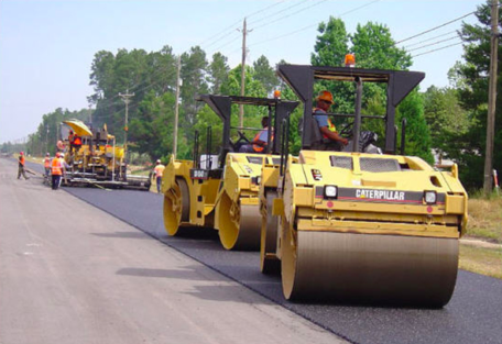 Thanks to Ukraine’s mild winter, highway workers fired up their bulldozers last week and started work on 34 projects in 14 regions