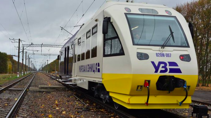 Ukrzaliznytsia prévoit de multiplier par cinq ses investissements l'année prochaine dans les wagons, les locomotives et les voies