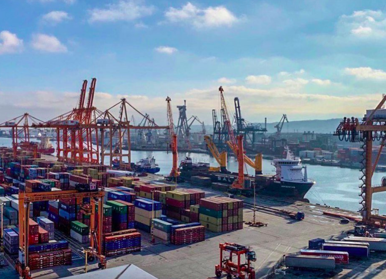 Despite the global recession, the volume of goods going through Ukraine’s seaports was virtually unchanged in 2020