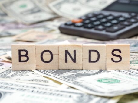 The Ministry of Finance has sold bonds valued at UAH 12.7 bln.