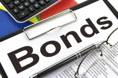 The Ministry of Finance has sold UAH 4.4 bln of bonds.