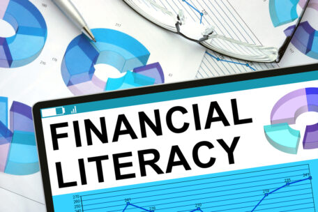 The National Bank of Ukraine (NBU) announces an increase in financial literacy among Ukrainians.