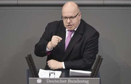 German Economy Minister calls Nord Stream 2 geopolitical mistake.