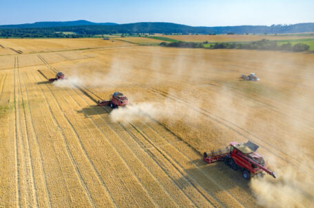 The 2022 harvesting season has begun in Ukraine.