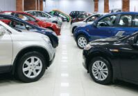Ukrainians bought a record number of new cars in December.