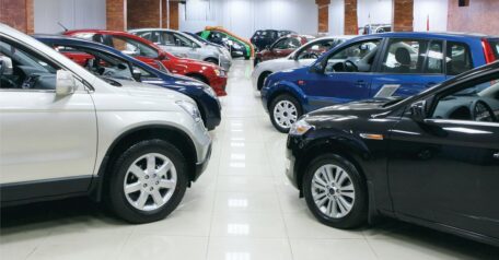 Los ucranianos compraron un número récord de automóviles nuevos en diciembre.