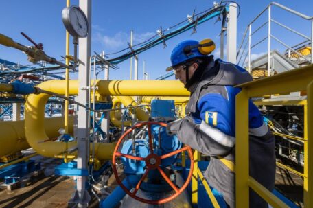 Rosja zmniejszyła dostawy gazu przez gazociąg Nord Stream 1.