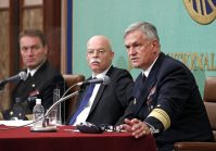  Le chef de la marine allemande démissionne suite à ses commentaires sur l'Ukraine.  