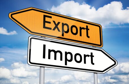 Україна посідає перше місце щодо імпорту харчових продуктів у 2021 році.