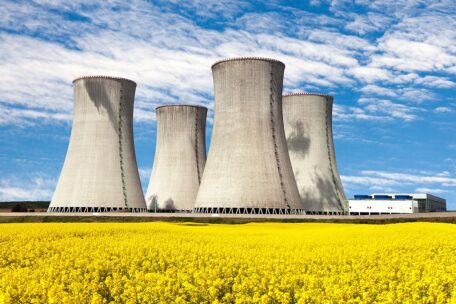 The US will assist Ukraine in stabilizing the supply of nuclear fuel and other energy resources.