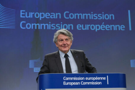 AB Komiseri Thierry Breton, yeni Avrupa nükleer santrallerine yapılacak yatırımların 2050 yılına kadar 500 milyar euro’yu aşması gerektiğini söyledi.