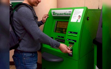 Ukrainian banks have calmly met the outflow of deposits,