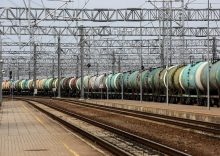 Belarus has banned the transit of Lithuanian oil products to Ukraine.