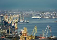  Nouveaux investissements de 100 millions de dollars dans le port de Chernomorsk.  