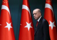  Le président turc Recep Tayyip Erdogan se rendra en Ukraine cette semaine, a déclaré le ministre des Affaires étrangères Dmytro Kuleba.