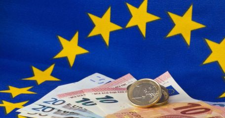 La Comisión Europea ha anunciado oficialmente una propuesta para asignar 1200 millones de euros a Ucrania.