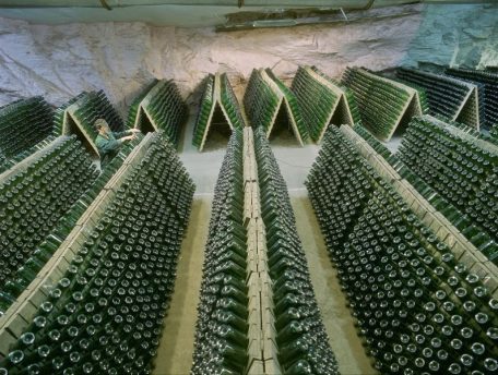 The Odesa Champagne Factory was sold for UAH 195M.