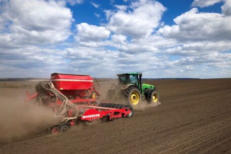 The sowing campaign in the Mykolaiv region is 80 – 85% completed.
