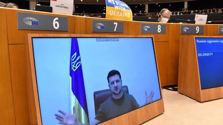 Zelenskyy propose au G7 trois directions d’action pour la guerre en Ukraine.