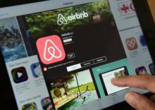 Airbnb will provide 100,000 Ukrainians with free temporary housing.