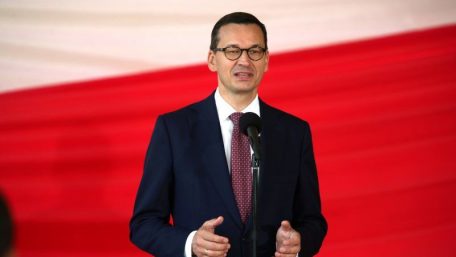 Прем’єр-міністр Польщі ініціює план відновлення України за €100B.
