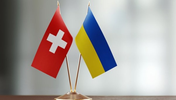 Switzerland has extended sanctions to another 200 Russian individuals and organizations.