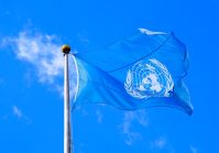 Генеральная Ассамблея ООН приняла резолюцию, призывающую Россию немедленно вывести войска с территории Украины.