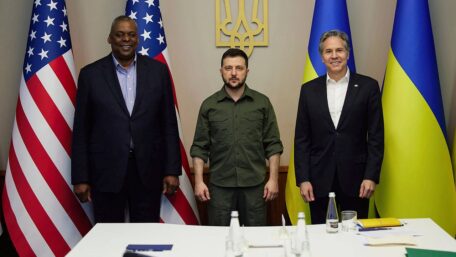 Blinken and Austin travel to Kyiv to meet Zelenskyy.