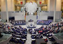 The Bundestag supports the accelerated supply of heavy weapons to Ukraine.