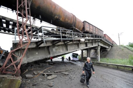 Straty w infrastrukturze drogowej wyniosły 900 mld UAH.