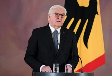 Prezydent Niemiec Frank-Walter Steinmeier nie jest mile widziany w Ukrainie.
