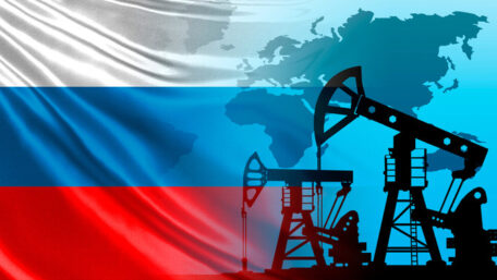 Россия сталкивается со значительным сокращением добычи нефти из-за санкций.