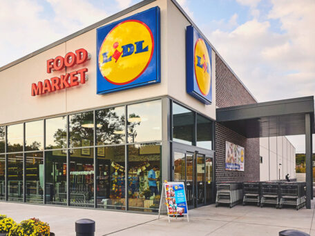 Lidl decide no abrir supermercados en Ucrania por ahora.