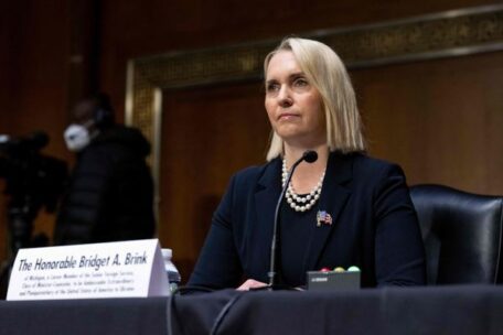 USA zatwierdziły Bridget Brink na stanowisko ambasadora w Ukrainie.