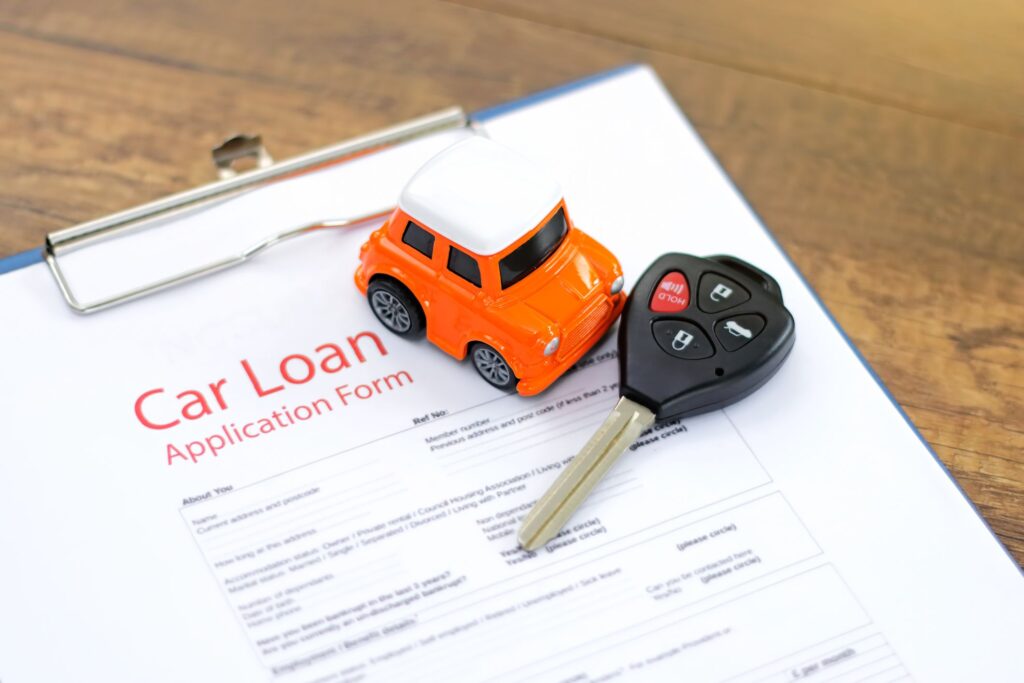 The State Savings Bank Oschadbank has resumed lending for the purchase of cars.