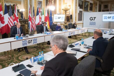 G7 finance ministers plan to allocate €15B in aid to Ukraine.