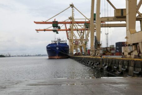 Los puertos marítimos de los Estados bálticos son los más prometedores para exportar cereales ucranianos.