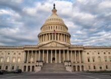 Сенат США схвалив законопроєкт про допомогу у розмірі $40 млрд, а Джо Байден оголосив про новий пакет допомоги Україні у розмірі $100 млн на безпеку.