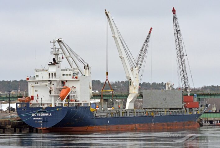 Russian vessels at Mariupol seaport stealing metal.