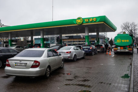Niedobór paliwa w Ukrainie powinien ustabilizować się do jesieni.