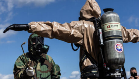 The EU will send special protective equipment against chemical, nuclear and other threats.