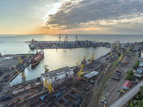 Rumania ha establecido una ruta ferroviaria al puerto del Danubio para acelerar las exportaciones ucranianas.