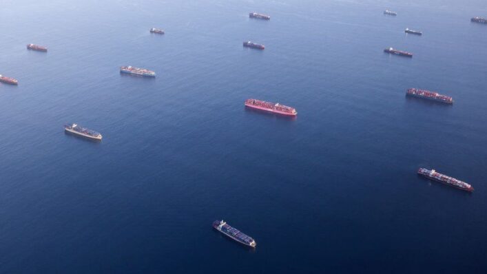 Sixteen merchant vessels have passed through the mouth of Bystre to seaports in order to load grain.