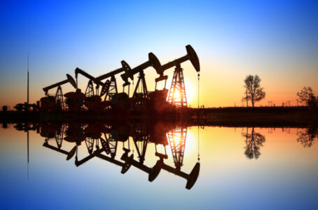 Европейские нефтяные компании сообщают о рекордных прибылях.