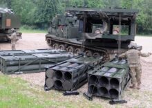 L’Ukraine recevra du Royaume-Uni des systèmes de roquettes à lanceur multiple de longue portée.
