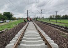 Ukrainian Railways has restored the abandoned track to the Romanian border.