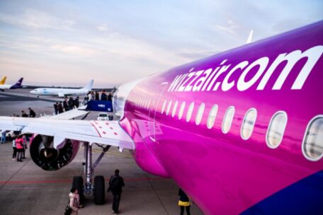 У Зеленського прокоментували рішення Wizz Air щодо рейсів до Москви.