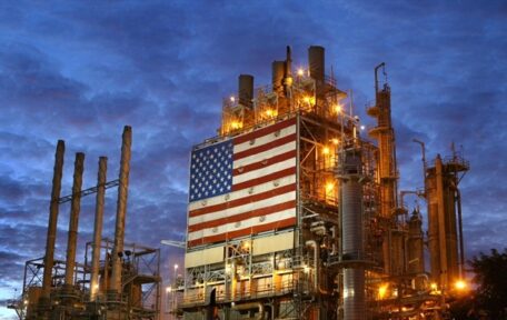 США збираються задовольнити світовий попит на нафту, щоб знизити ціни на бензин.